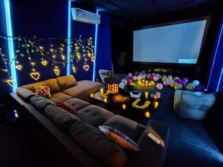 Binge Club-private_theatre-bangalore